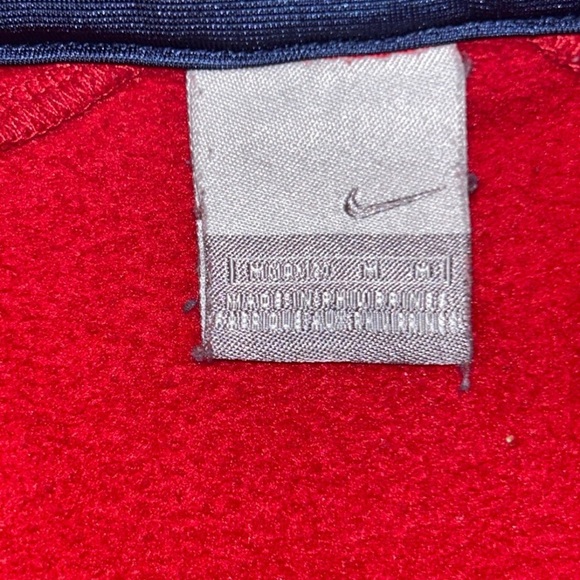 Nike jacket - Picture 3 of 3